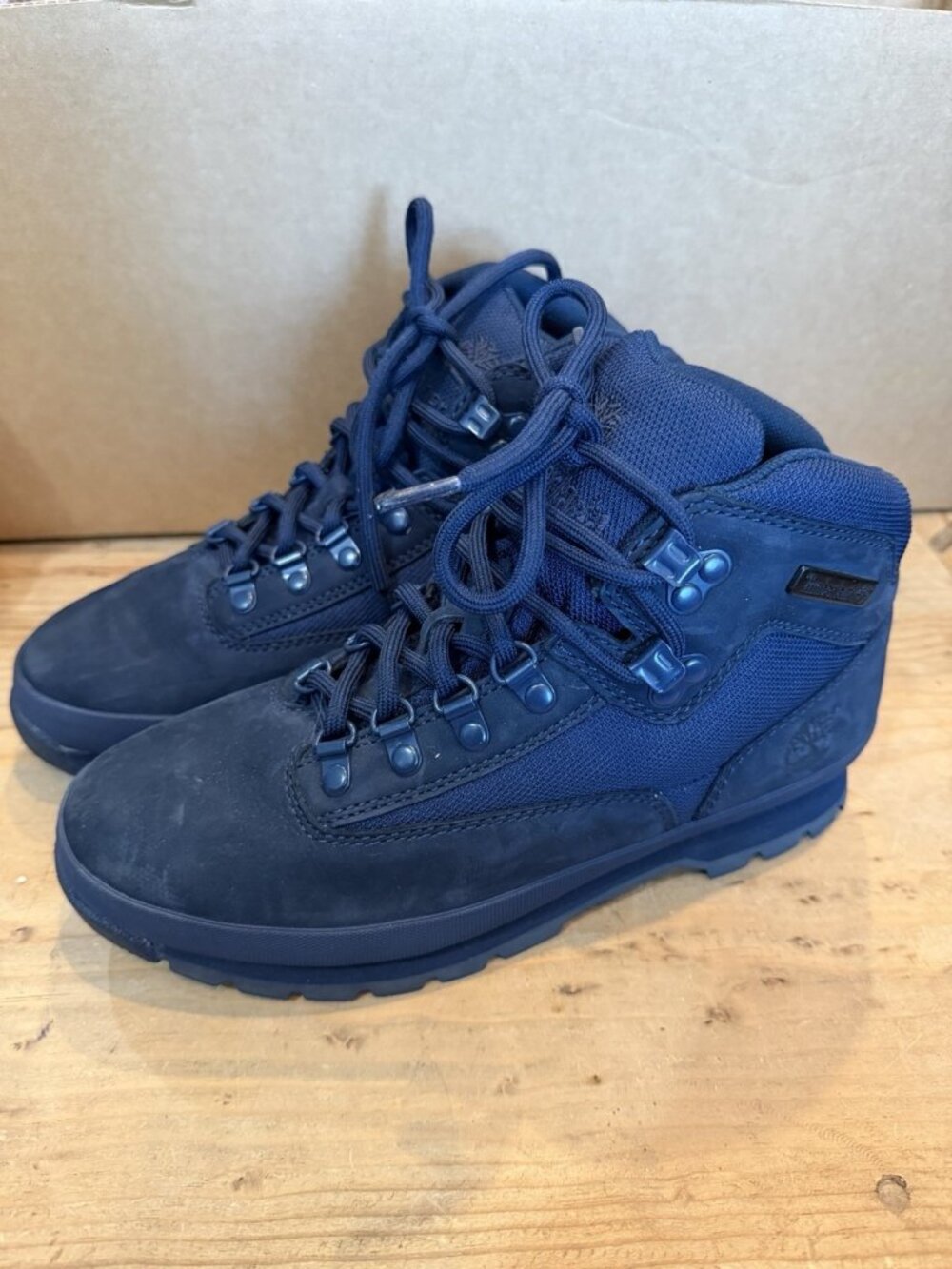 Timberland Dark Blue Suede Ankle Boots Men’s Size 8.5 Model A14TY